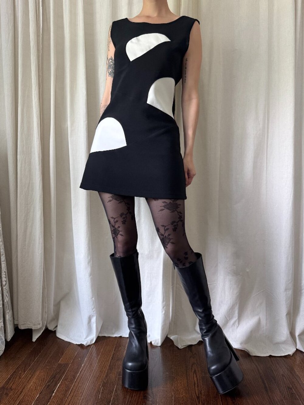 Vintage Mod Colorblock Black and White Mini Dress Women's Size Large